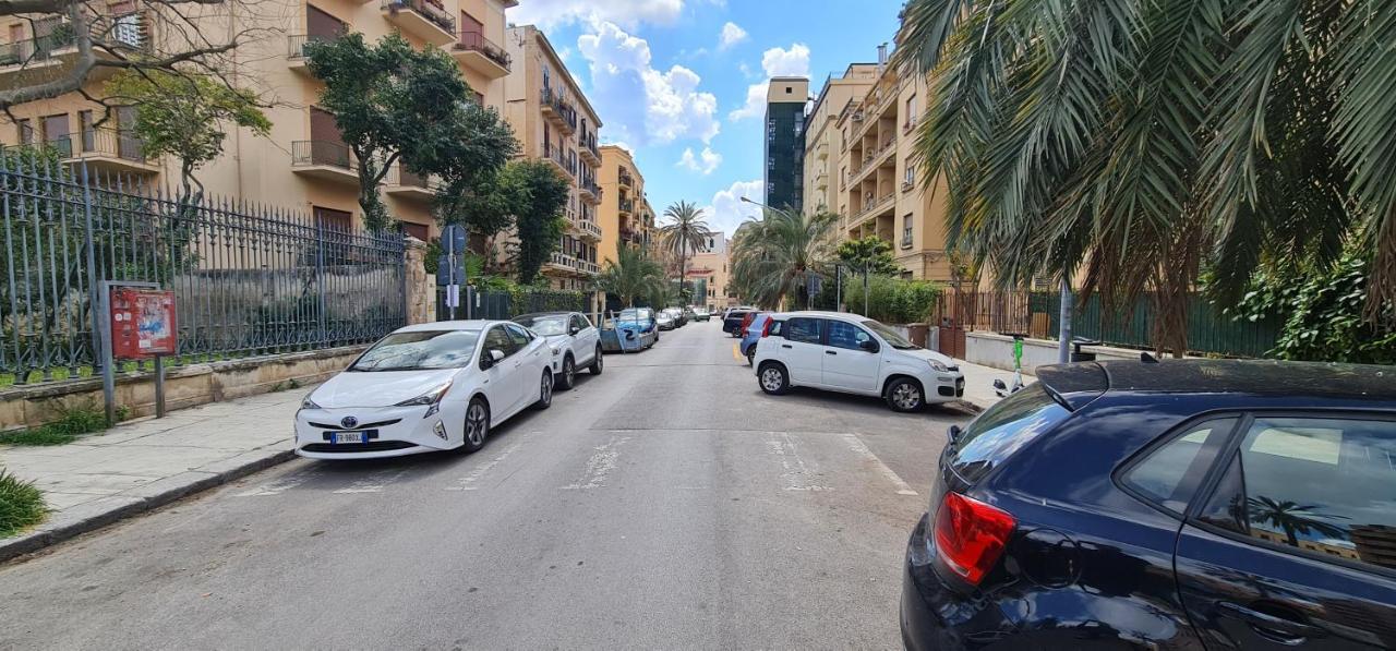 פלרמו Di Fresco Apartments - Holiday House מראה חיצוני תמונה