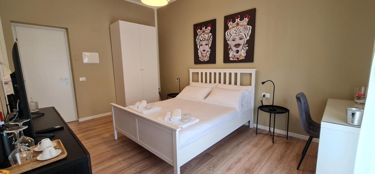 פלרמו Di Fresco Apartments - Holiday House מראה חיצוני תמונה